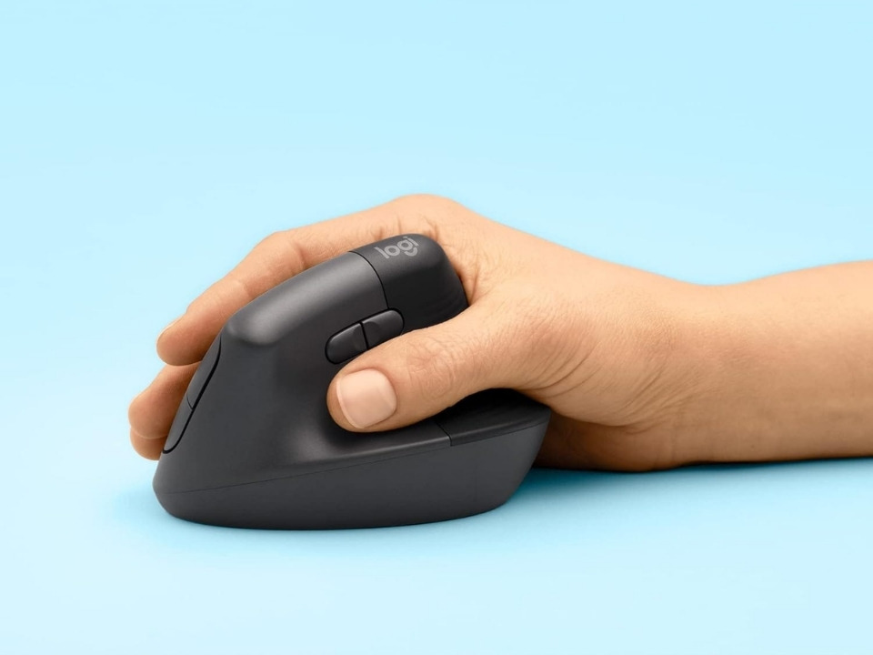 chuột công thái học logitech lift vertical thiết kế dọc