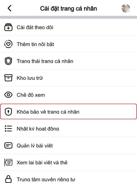 Ảnh chụp màn hình các bước vào cài đặt Facebook để bật tính năng Profile Locking.